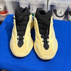 Adidas Yeezy 700 V3 Azael 2019